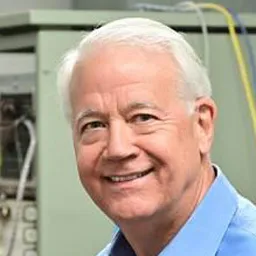 Headshot of Tim Roehl